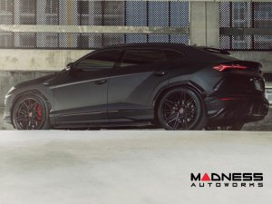 Lamborghini Urus Custom Wheels - HF-7 by Vossen - Gloss Black
